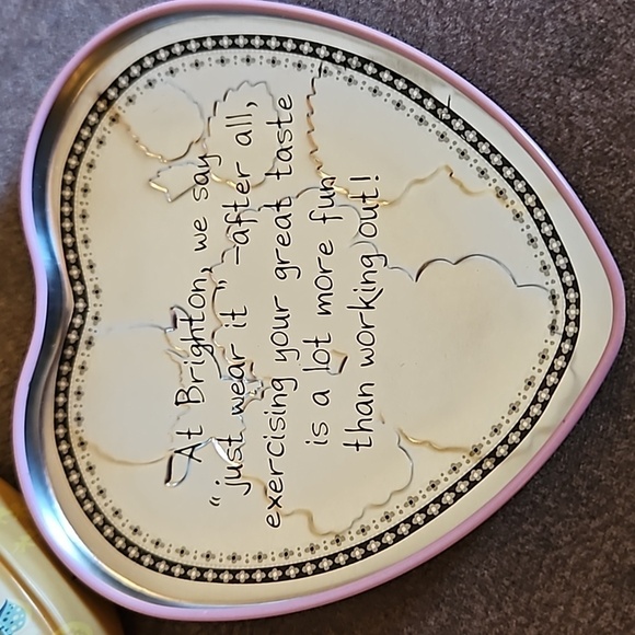 3/$30 BRIGHTON Floral Heart Jewelry Tin Box - Picture 6 of 9
